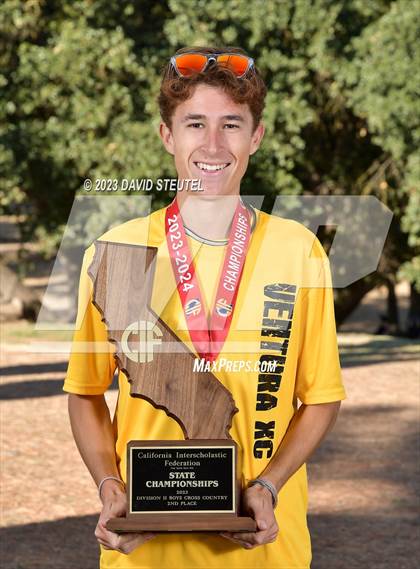 Thumbnail 1 in CIF State Cross Country Championships (Boys Awards) photogallery.