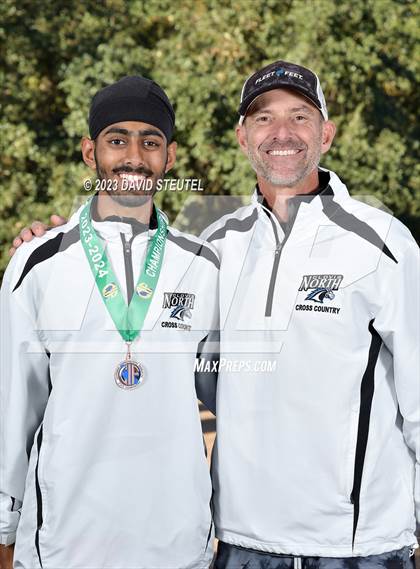 Thumbnail 3 in CIF State Cross Country Championships (Boys Awards) photogallery.