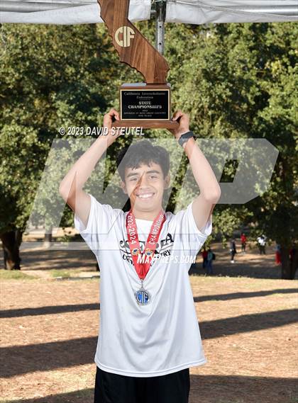 Thumbnail 1 in CIF State Cross Country Championships (Boys Awards) photogallery.
