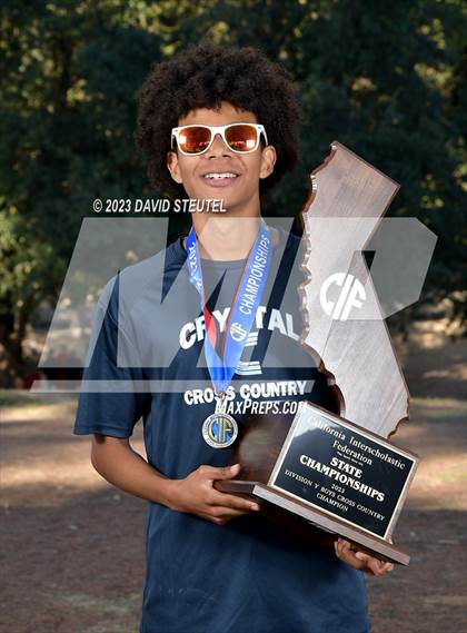 Thumbnail 2 in CIF State Cross Country Championships (Boys Awards) photogallery.