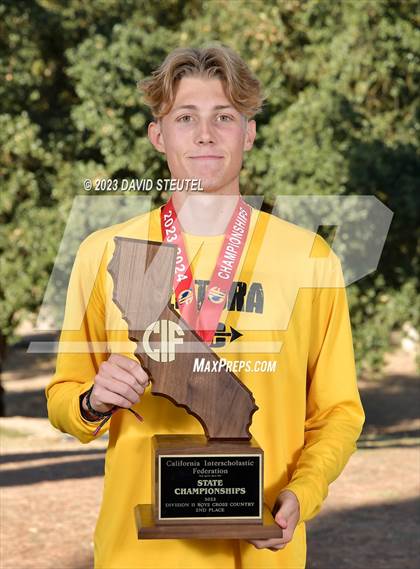 Thumbnail 3 in CIF State Cross Country Championships (Boys Awards) photogallery.