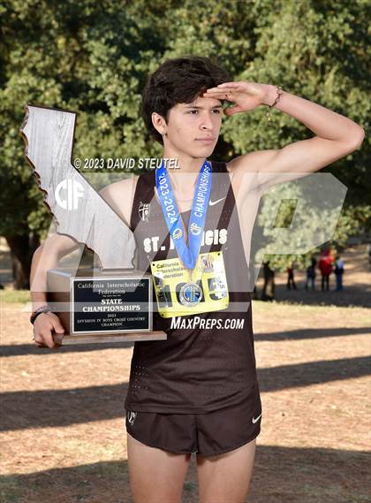 Thumbnail 2 in CIF State Cross Country Championships (Boys Awards) photogallery.