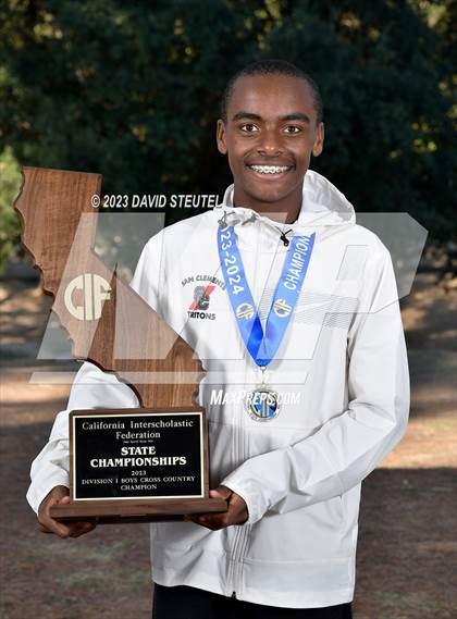 Thumbnail 3 in CIF State Cross Country Championships (Boys Awards) photogallery.