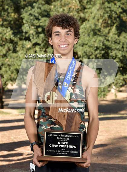 Thumbnail 3 in CIF State Cross Country Championships (Boys Awards) photogallery.