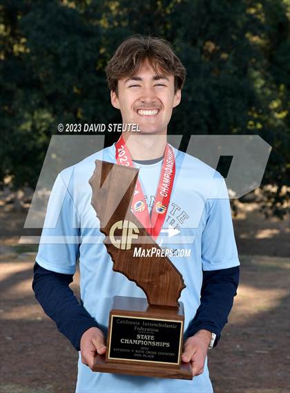 Thumbnail 2 in CIF State Cross Country Championships (Boys Awards) photogallery.
