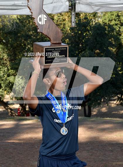 Thumbnail 3 in CIF State Cross Country Championships (Boys Awards) photogallery.