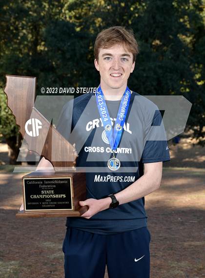 Thumbnail 2 in CIF State Cross Country Championships (Boys Awards) photogallery.