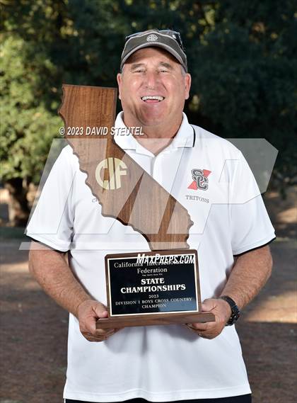 Thumbnail 1 in CIF State Cross Country Championships (Boys Awards) photogallery.