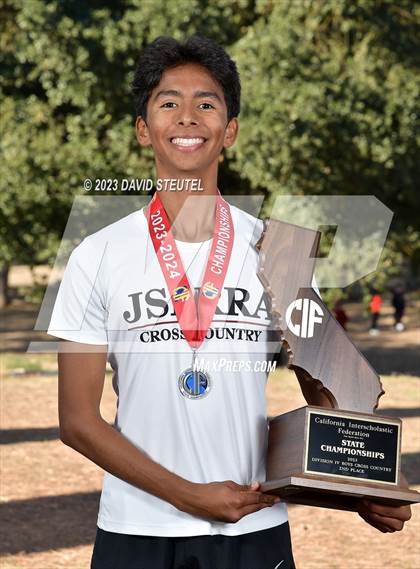 Thumbnail 2 in CIF State Cross Country Championships (Boys Awards) photogallery.