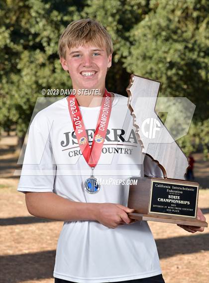 Thumbnail 2 in CIF State Cross Country Championships (Boys Awards) photogallery.
