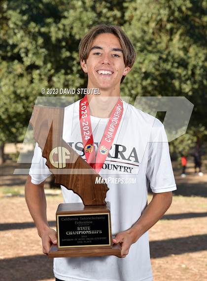 Thumbnail 1 in CIF State Cross Country Championships (Boys Awards) photogallery.