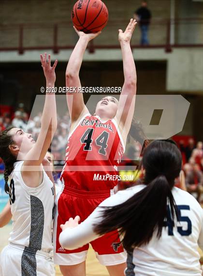 Thumbnail 1 in University vs Centauri (CHSAA 3A Great 8) photogallery.
