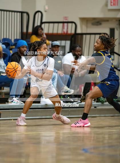 Thumbnail 1 in New Life Christian Academy vs. James Cardinal McGuigan (Veterans Showcase) photogallery.