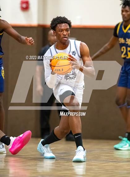 Thumbnail 3 in New Life Christian Academy vs. James Cardinal McGuigan (Veterans Showcase) photogallery.