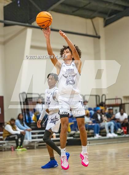 Thumbnail 2 in New Life Christian Academy vs. James Cardinal McGuigan (Veterans Showcase) photogallery.