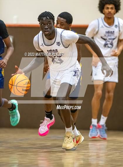 Thumbnail 3 in New Life Christian Academy vs. James Cardinal McGuigan (Veterans Showcase) photogallery.