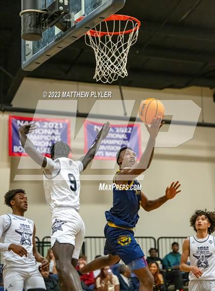 Thumbnail 3 in New Life Christian Academy vs. James Cardinal McGuigan (Veterans Showcase) photogallery.
