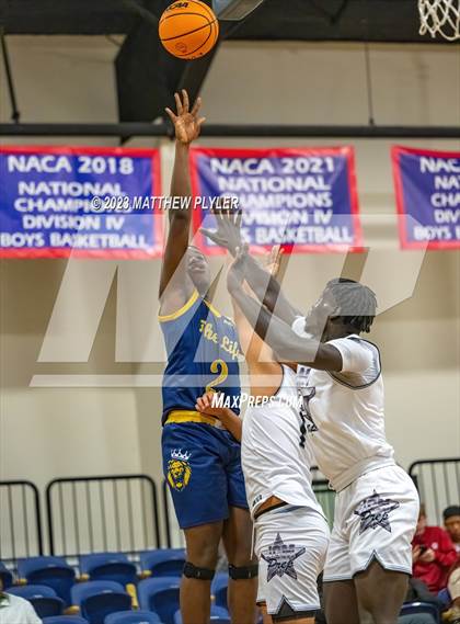 Thumbnail 3 in New Life Christian Academy vs. James Cardinal McGuigan (Veterans Showcase) photogallery.