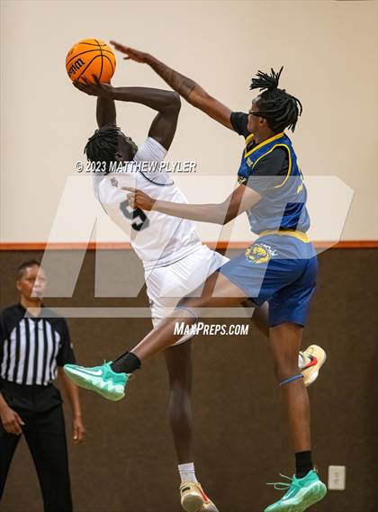 Thumbnail 1 in New Life Christian Academy vs. James Cardinal McGuigan (Veterans Showcase) photogallery.