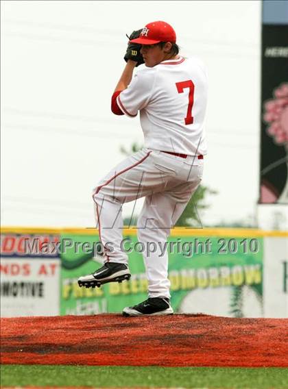 Thumbnail 1 in Dixie Heights vs Boone Co. (KHSAA 9th Region Final) photogallery.