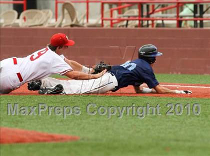 Thumbnail 3 in Dixie Heights vs Boone Co. (KHSAA 9th Region Final) photogallery.