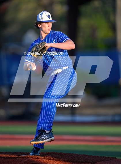 Thumbnail 3 in Alexander Central @ Mooresville photogallery.