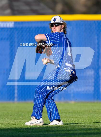 Thumbnail 2 in Alexander Central @ Mooresville photogallery.