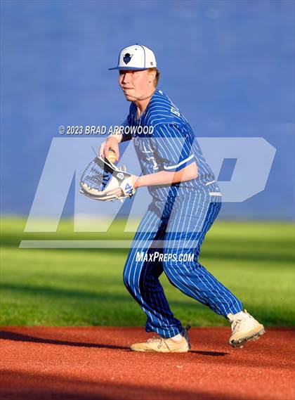 Thumbnail 3 in Alexander Central @ Mooresville photogallery.