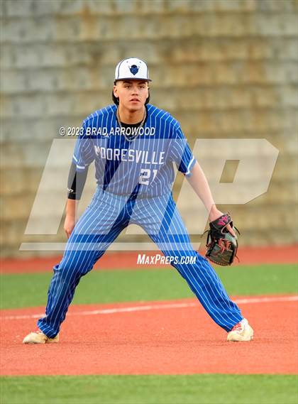Thumbnail 3 in Alexander Central @ Mooresville photogallery.