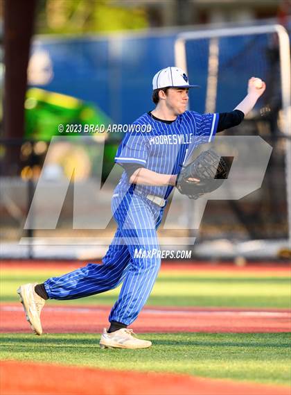 Thumbnail 2 in Alexander Central @ Mooresville photogallery.