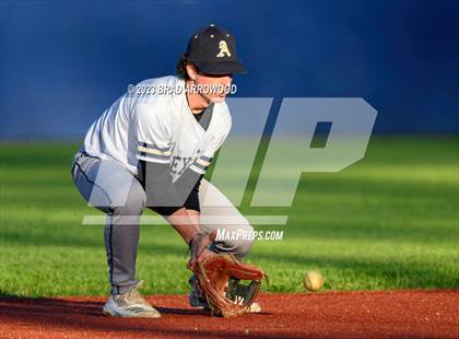 Thumbnail 3 in Alexander Central @ Mooresville photogallery.