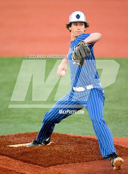 Thumbnail 3 in Alexander Central @ Mooresville photogallery.