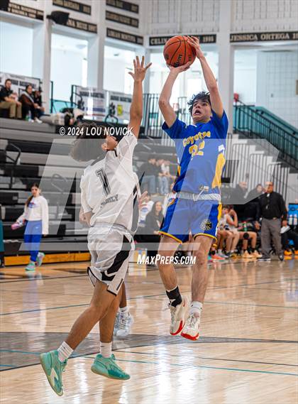 Thumbnail 1 in Cottonwood Classical Prep vs. Aztec ( Al Armendariz Tournament at Capital ) photogallery.