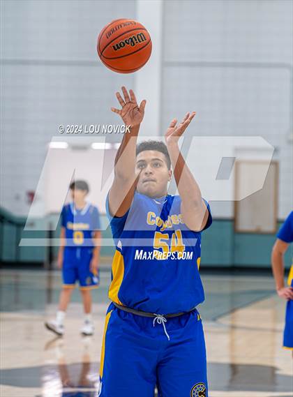 Thumbnail 2 in Cottonwood Classical Prep vs. Aztec ( Al Armendariz Tournament at Capital ) photogallery.
