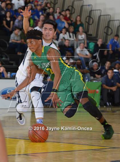 Thumbnail 2 in St. Joseph vs. Flintridge Prep (CIF SS 5AA Final)  photogallery.