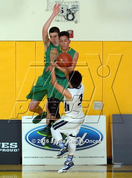 Thumbnail 2 in St. Joseph vs. Flintridge Prep (CIF SS 5AA Final)  photogallery.
