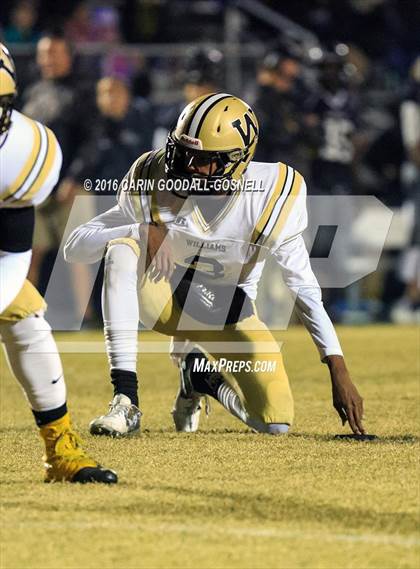 Thumbnail 1 in Walter M. Williams @ Havelock  (NCHSAA 3A 1st Round) photogallery.