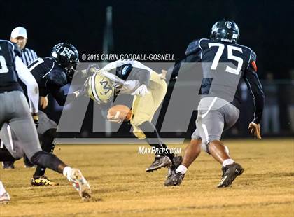 Thumbnail 1 in Walter M. Williams @ Havelock  (NCHSAA 3A 1st Round) photogallery.