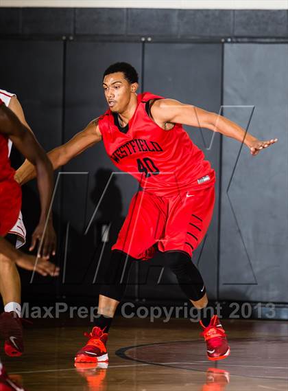 Thumbnail 3 in Westfield vs Bellaire (McDonald's Texas Invitational) photogallery.