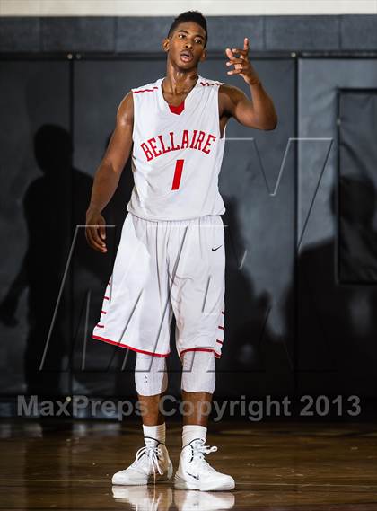 Thumbnail 3 in Westfield vs Bellaire (McDonald's Texas Invitational) photogallery.