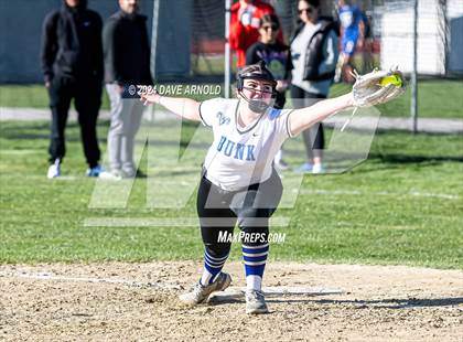 Thumbnail 1 in Noble @ Kennebunk photogallery.