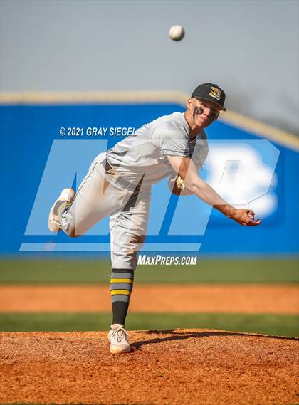 Thumbnail 3 in Roff @ Deer Creek photogallery.