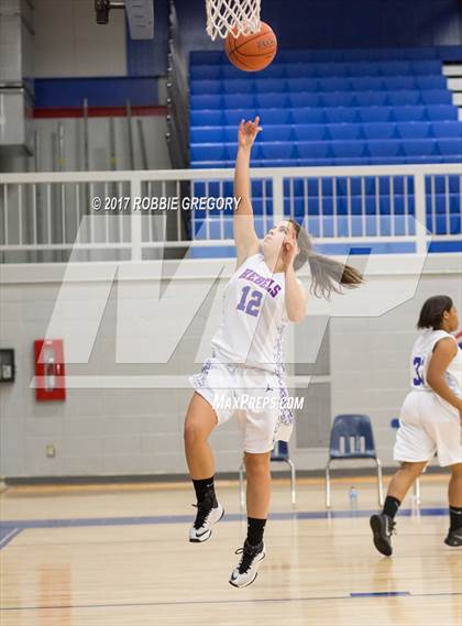 Thumbnail 3 in Greer @ Byrnes photogallery.