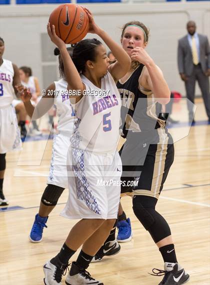 Thumbnail 1 in Greer @ Byrnes photogallery.