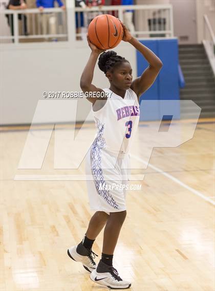 Thumbnail 1 in Greer @ Byrnes photogallery.