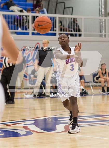 Thumbnail 1 in Greer @ Byrnes photogallery.