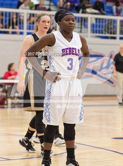 Thumbnail 3 in Greer @ Byrnes photogallery.