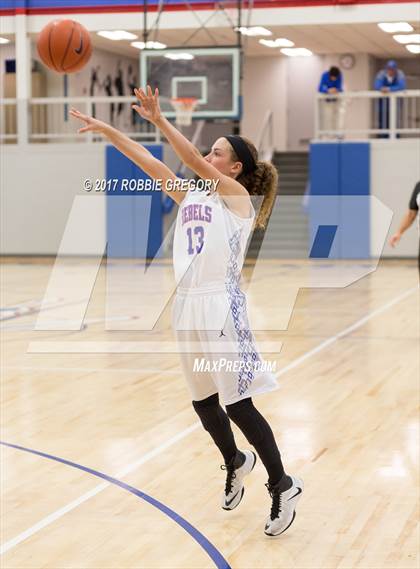 Thumbnail 1 in Greer @ Byrnes photogallery.