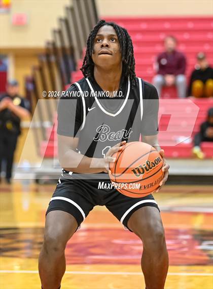 Thumbnail 3 in Lawrence Central vs Bloomington North (Fishers Holiday Classic)  photogallery.