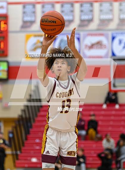 Thumbnail 2 in Lawrence Central vs Bloomington North (Fishers Holiday Classic)  photogallery.